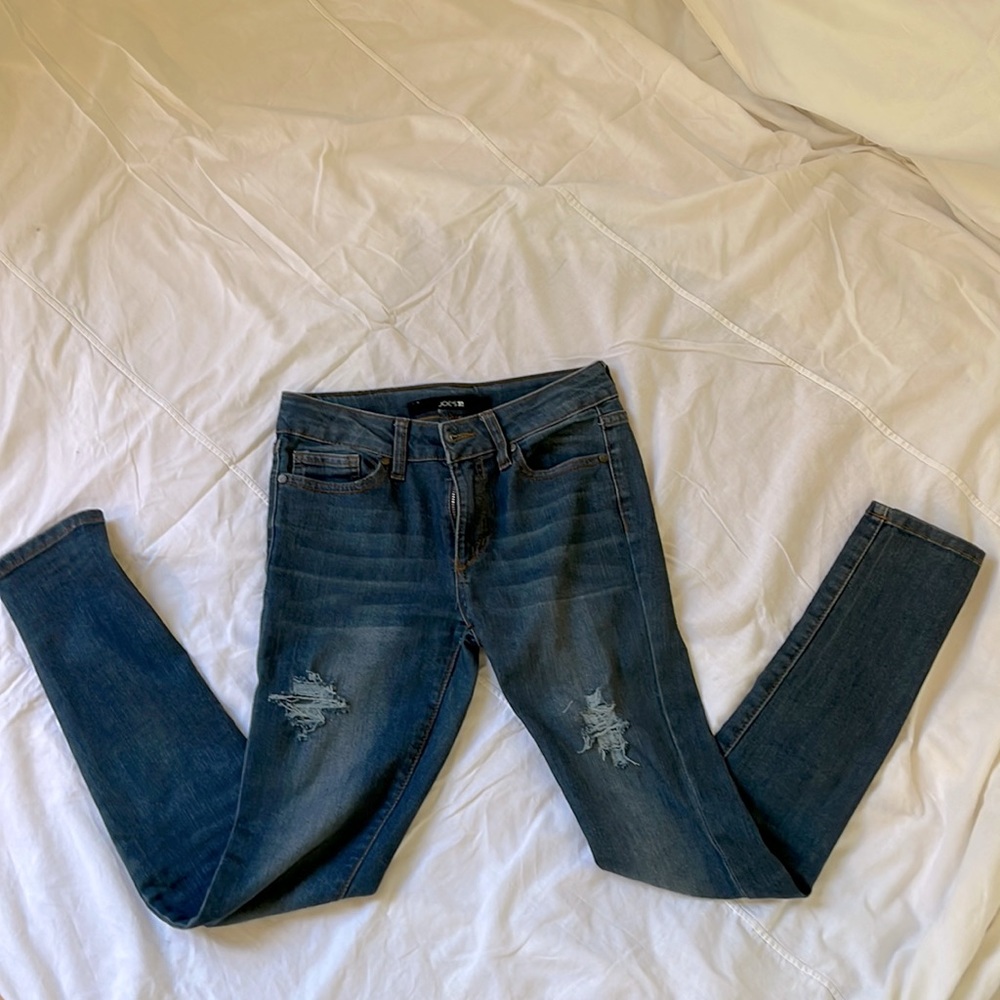JOE’S BLUE JEANS